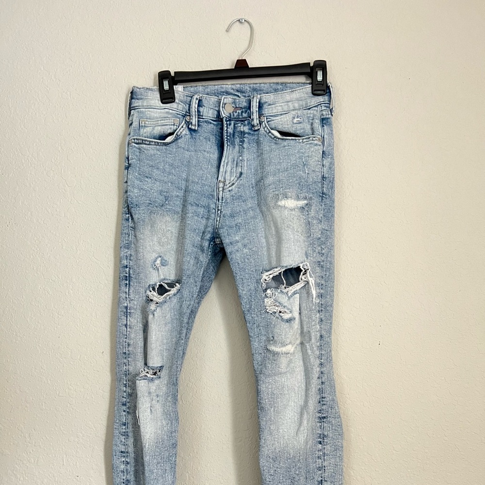 H&M Skinny Ripped Jeans 🔹